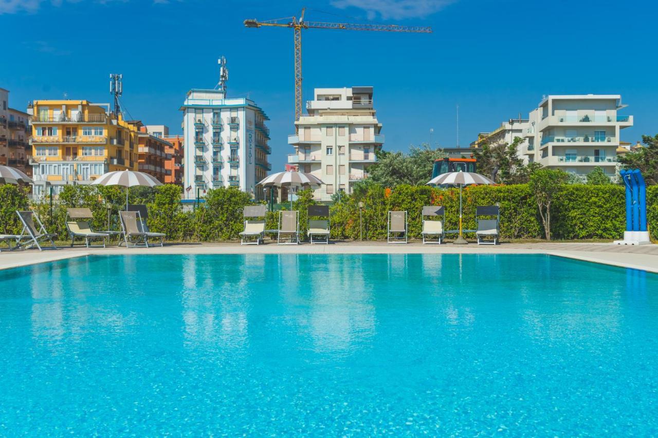 Hotel Sole Sottomarina Esterno foto