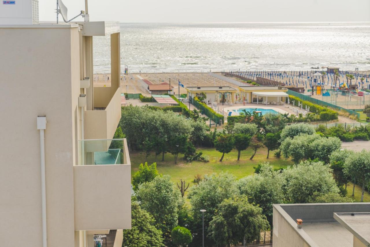 Hotel Sole Sottomarina Esterno foto